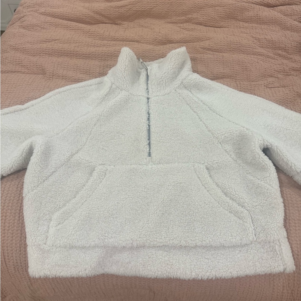 NWOT lululemon scuba half zip size m/l